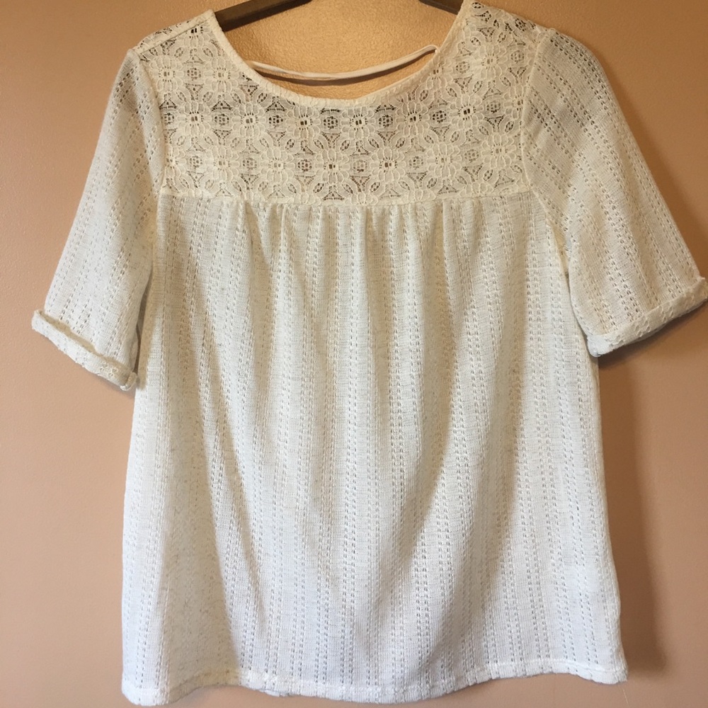 Lauren Conrad lace top medium